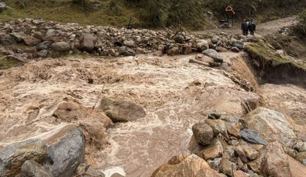 Avalancha golpeó a Guaca en la vereda Sisota y deja puentes, vías rurales y el acueducto destruidos imagen de la publicación