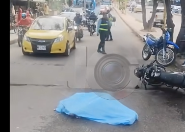 Adulto mayor de 82 años murió arrollado por una motocicleta en Girón imagen de la publicación