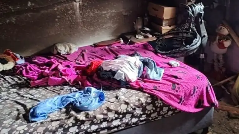 Autoridades buscan a hombre señalado de incendiar la casa de su expareja en Bucaramanga: ella y sus dos hijos quedaron atrapados imagen de la publicación