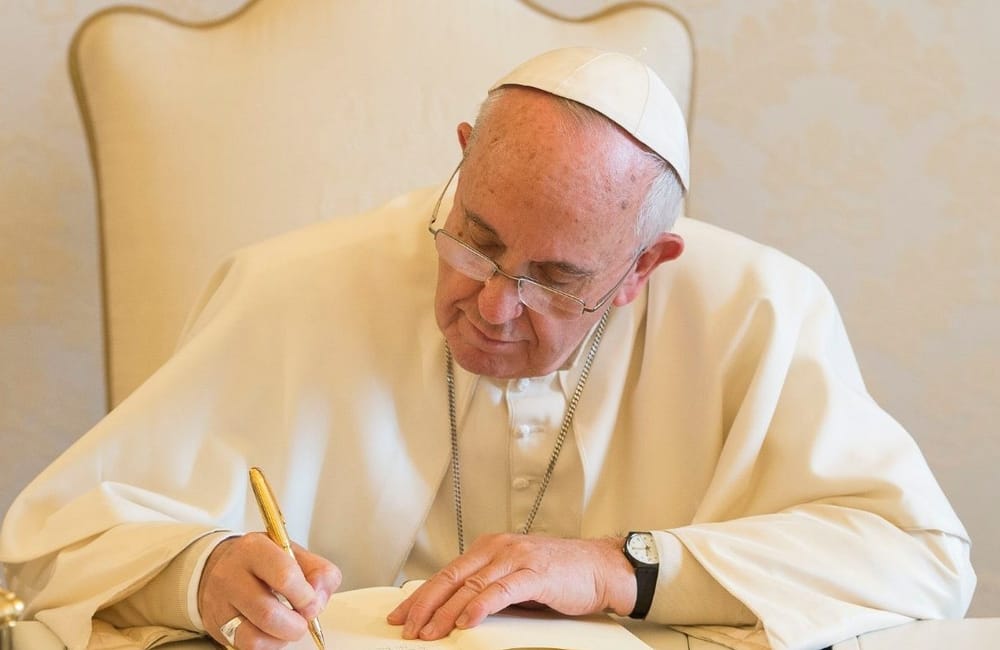 Vaticano publicará diario personal del papa Francisco imagen de la publicación