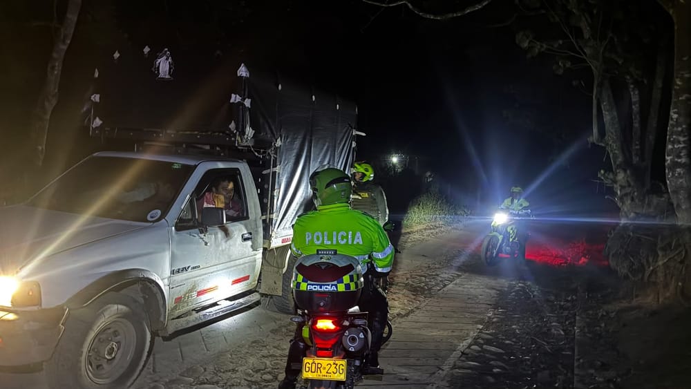 Santander reportó 84 capturados durante el puente festivo, pero dos personas murieron en las vías imagen de la publicación