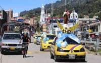 La única pasajera con cupo en todos los vehículos es la Virgen del Carmen imagen de la publicación
