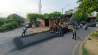 Reparcheo en vías clave para la movilidad en Barrancabermeja imagen de la publicación