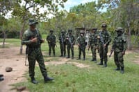 Ataque con drones a base militar de Hacarí dejó un herido imagen de la publicación