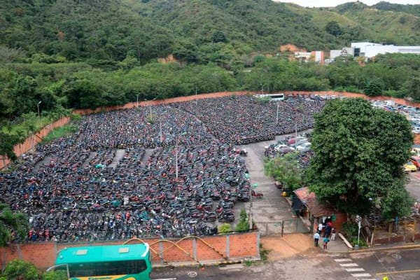 Vehículos desvalijados y desaparecidos, la denuncia del director de Tránsito Bucaramanga