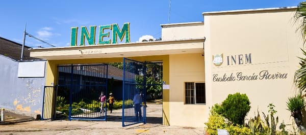 Más de 2.000 millones serán invertidos en 23 colegios oficiales