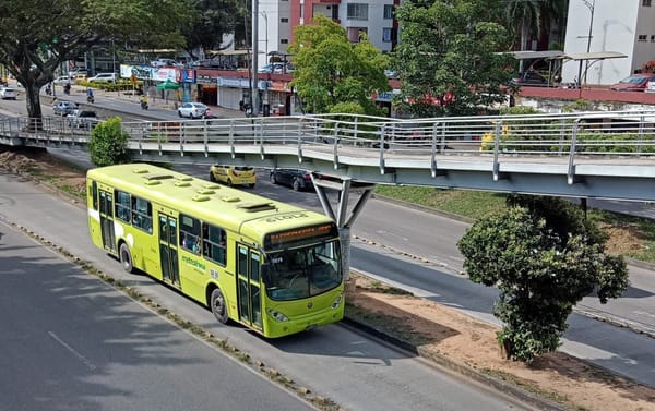 Único operador de Metrolínea enfrenta dificultades para mantener sus servicios