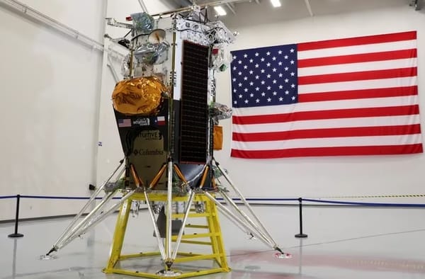 Nave espacial estadounidense comienza descenso a la Luna después de más de 50 años