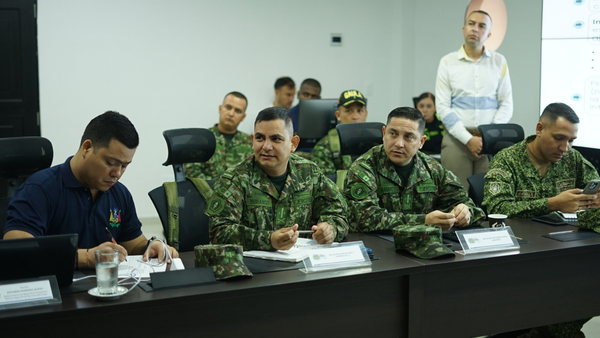 Ofrecen recompensa por extorsionistas que amenazan a comerciantes del Distrito