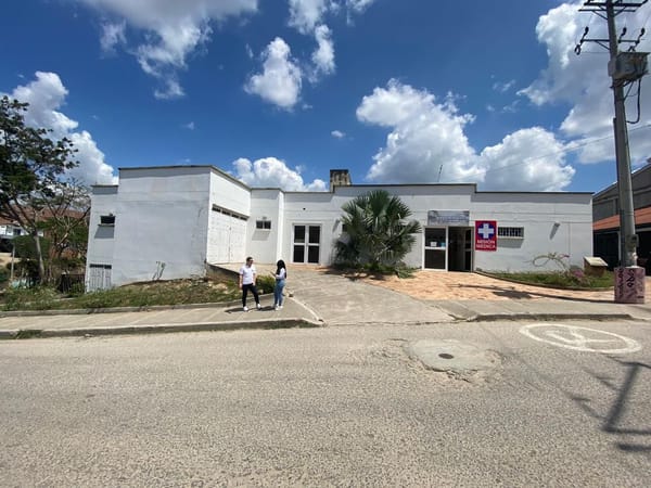 Girón radicó proyecto de mejoramiento de Centros de Atención Primaria en Salud
