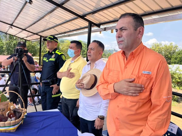 Landázuri se fortalece con obras de infraestructura