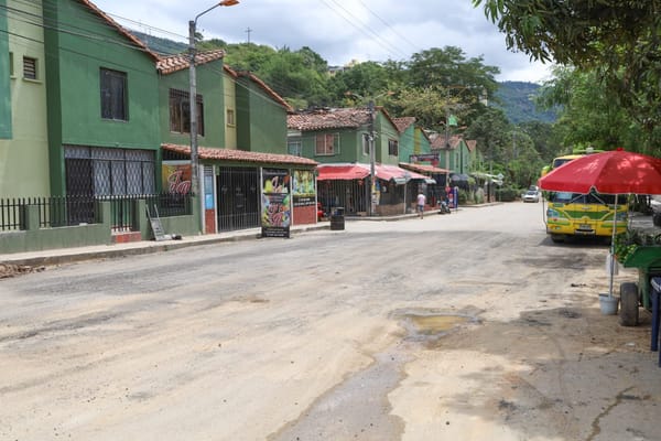Se establecieron acuerdos clave para la vía Los Carrizales