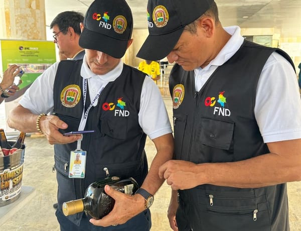 Combatiendo el contrabando y la adulteración de licores