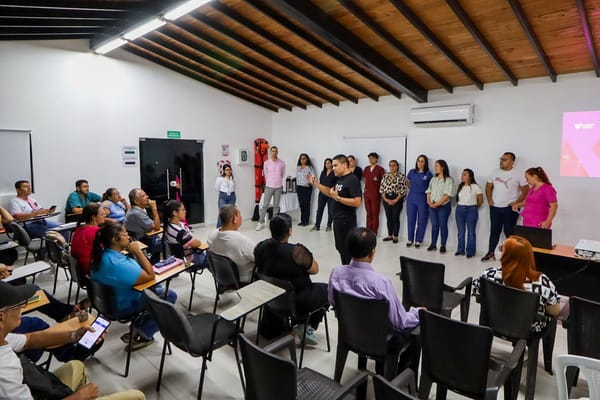 Girón recibe equipos básicos de salud para fortalecer la atención integral