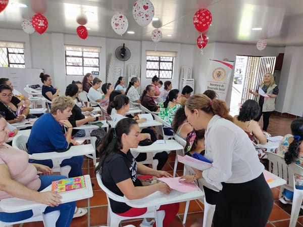Mujeres emprendedoras culminan el programa 'Emprendiendo desde el Ser'