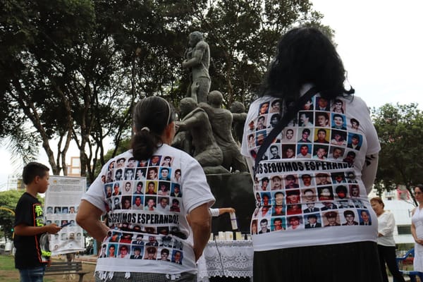 Familiares de los 19 desaparecidos en Puerto Boyacá siguen exigiendo justicia tras 37 años