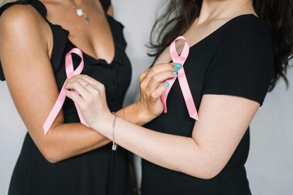 La radioterapia revoluciona el tratamiento del cáncer de mama en Colombia