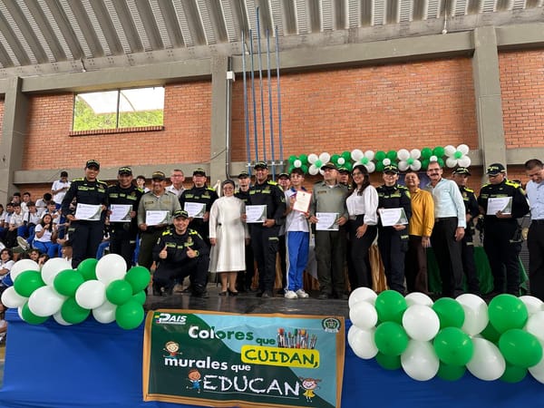 'Colores que cuidan, murales que educan': Premian el arte escolar en San Gil