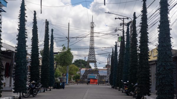 Barrancabermeja celebra la Navidad con un París iluminado en El Cerro