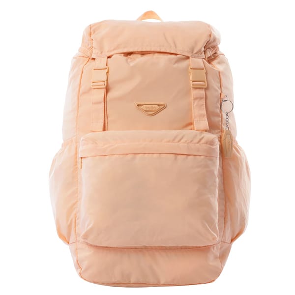 El color peach llega para Iluminar las celebraciones de fin de año