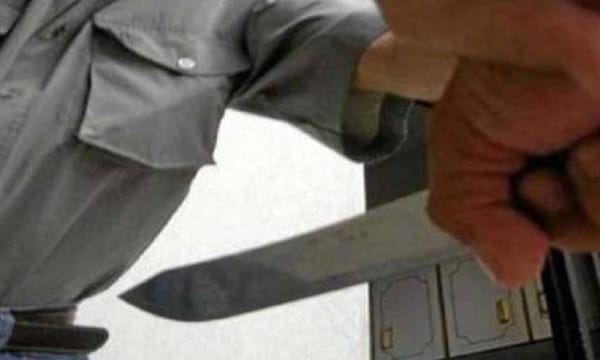 Puñalada certera y mortal en medio de una riña
