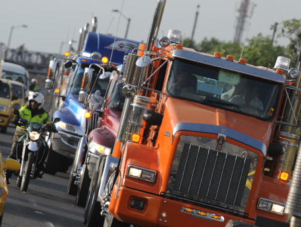 Transportadores condenan ataques a vehículos en carreteras del país