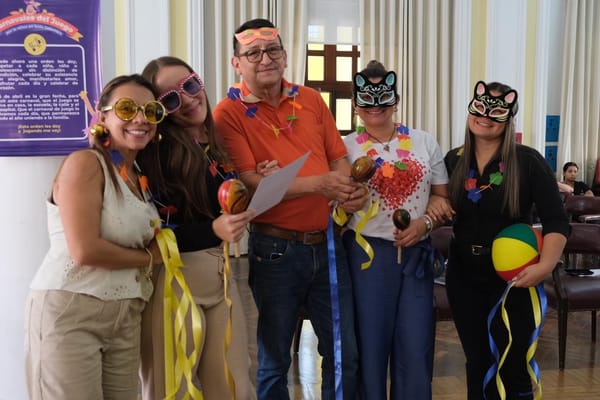 Primera Dama y Secretaría de Desarrollo Social de Santander lideran celebración de los Carnavales de la Niñez en el departamento