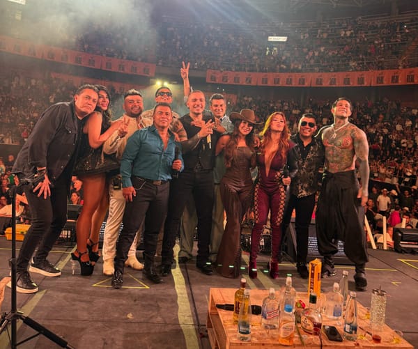La Mega Fiesta de Jessi Uribe y Sus Panas