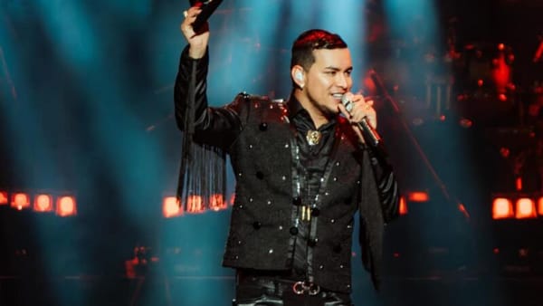 Yeison Jiménez abandonó escenario en Medellín tras corte de sonido