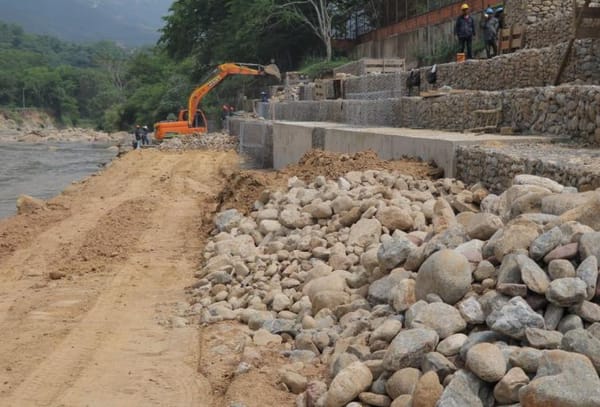Girón se blinda ante posibles desbordamientos del Río de Oro