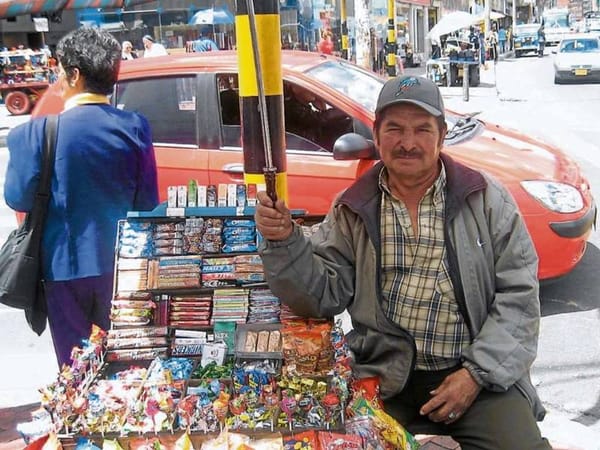 Dura crítica al gobierno Petro por su fracaso en la superación de la informalidad