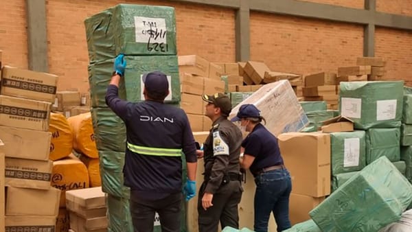 Contrabando decomisado por la DIAN fue donado a poblaciones vulnerables
