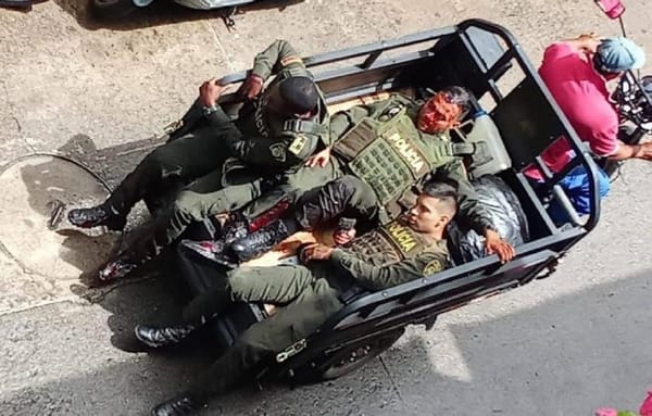 Asesinados 24 miembros de la Fuerza Publica mediante macabro ‘plan pistola’