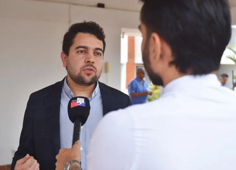 Remueven director de Comfenalco Antioquia y designan abogado caleño cercano al gobierno Petro