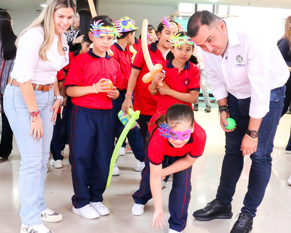 ‘Dulciblea’ y ‘Dulce Carnavalito’ desatan la fiesta infantil