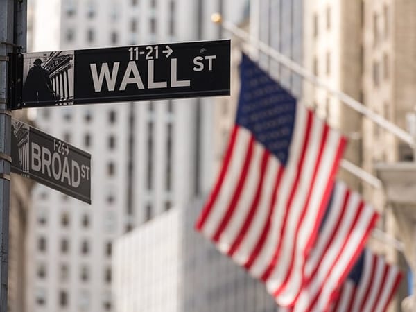 Wall Street subirá tras señales de distensión entre Trump y la Reserva Federal