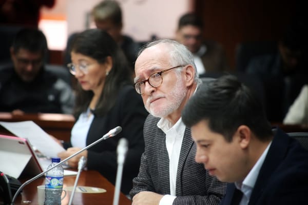 ¿Departamentos o regiones?, ¿centralismo o autonomía territorial? Revive el debate en el Congreso de la República