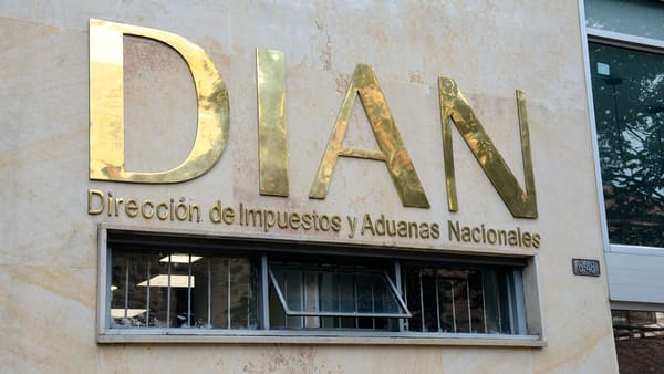 Morosos de la DIAN en Bucaramanga podrán recibir acompañamiento financiero para sanear sus cuentas