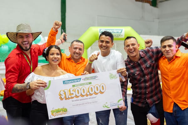 ¡Financiera Comultrasan la sacó del Estadio con la realización de multitudinario bingo en Bucaramanga!