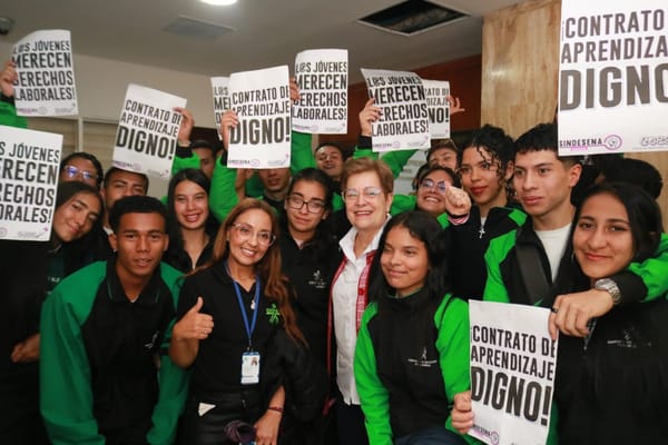 Contrato de aprendizaje sí debe incluir afiliación al sistema de Salud