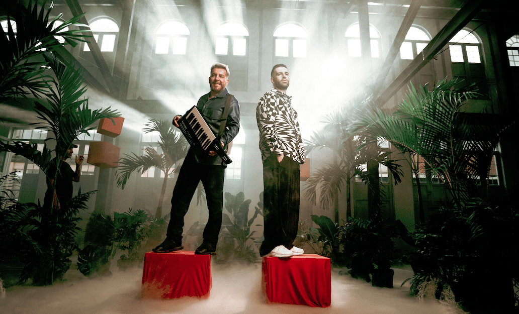 Alkilados reinventa su sonido y presenta su nuevo álbum