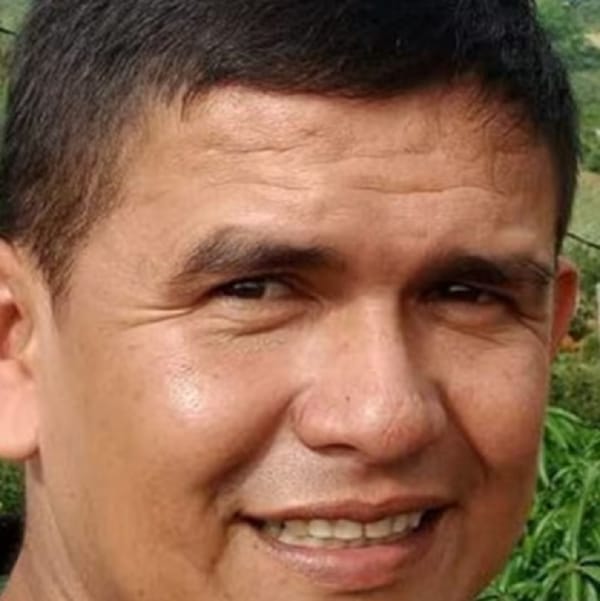 Sicarios le amargaron la cerveza a balazos a un hombre en Girón