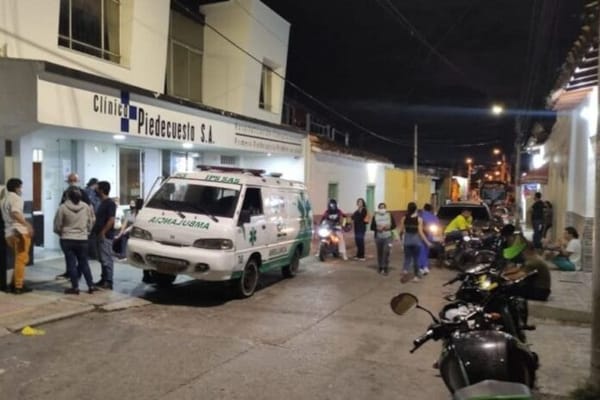 Regresaba de ver el partido y un grupo de sujetos lo hirieron