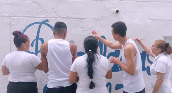 Jóvenes en Santander convirtieron su dolor en arte a través de Pinceladas de Paz