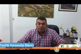 Abren investigación contra el exalcalde de Enciso por líos en contratación
