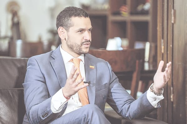 Reivindicar a la gente honesta del país  propone el Exministro Daniel Palacios