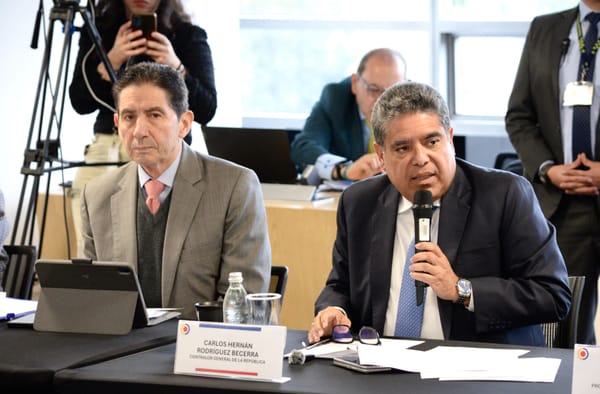 Duro reproche a Petro por proponer una nueva reforma tributaria