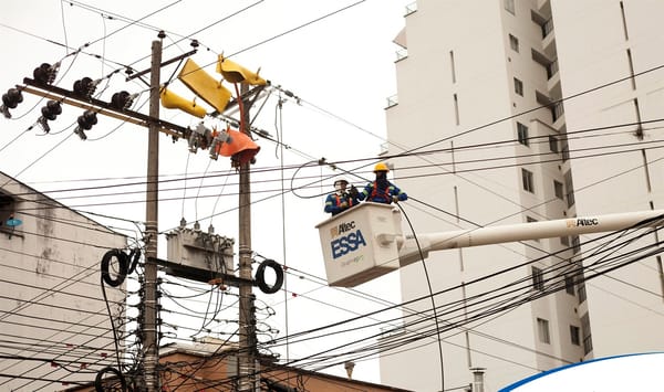 Puente festivo sin energía eléctrica en Bucaramanga