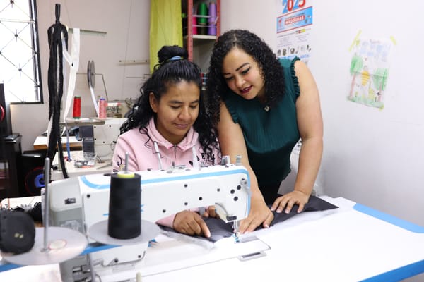 El reto de fortalecer empresas y hacer crecer emprendedores