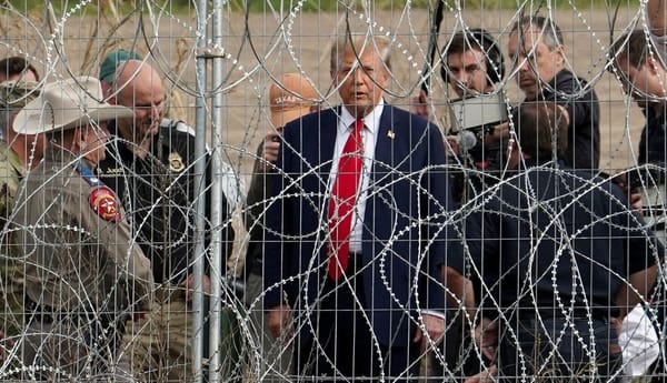 Trump examina añadir 36 países con prohibición para viajar a Estados Unidos